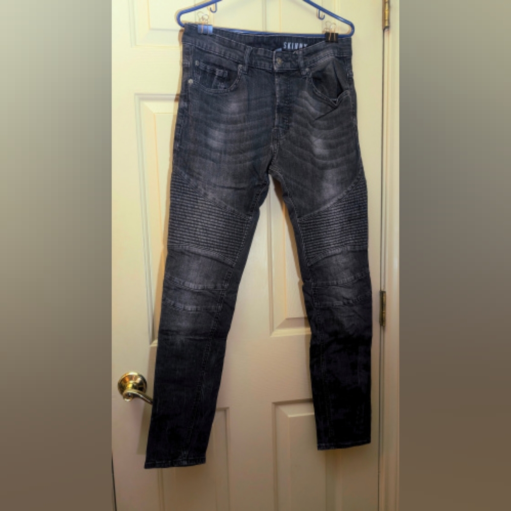 H&M Men's Charcoal Skinny Jeans